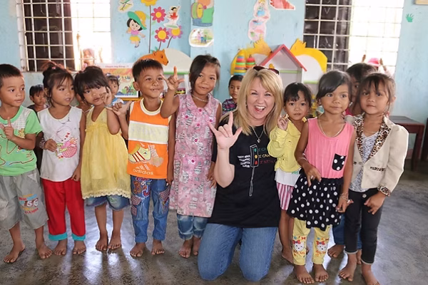 Glenda with children